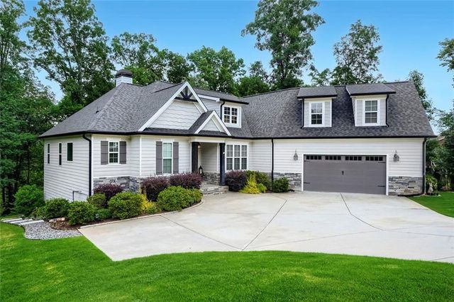 115 Rowboat Drive, Fayetteville, GA 30215