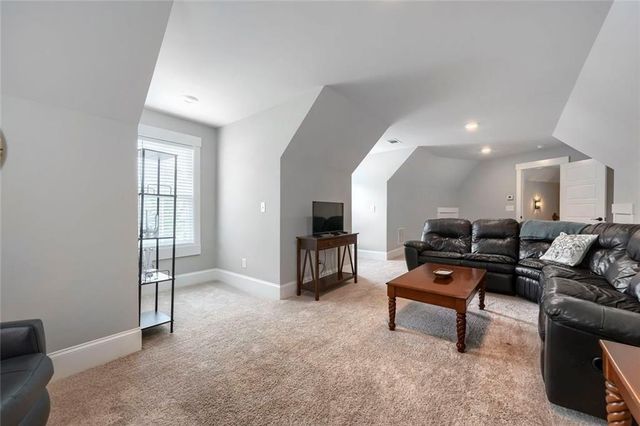 115 Rowboat Drive, Fayetteville, GA 30215