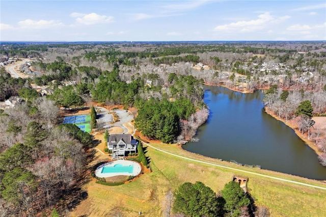 115 Rowboat Drive, Fayetteville, GA 30215