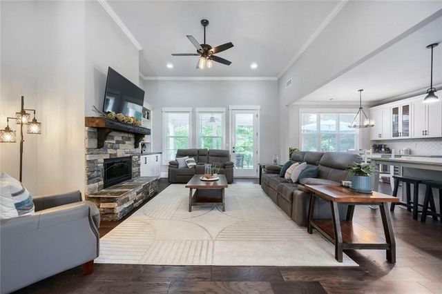 115 Rowboat Drive, Fayetteville, GA 30215