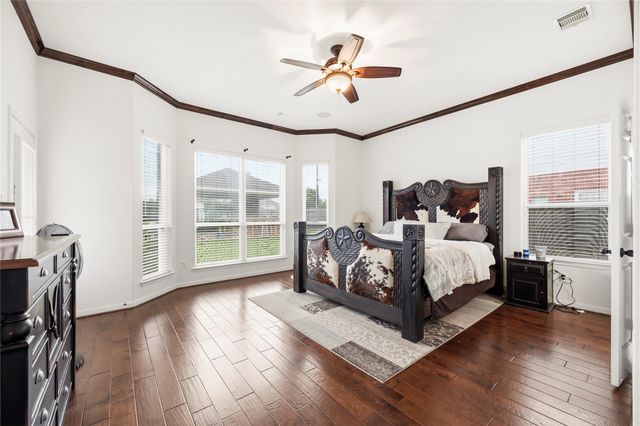 26203 Ridgefield Park Lane, Cypress, TX 77433