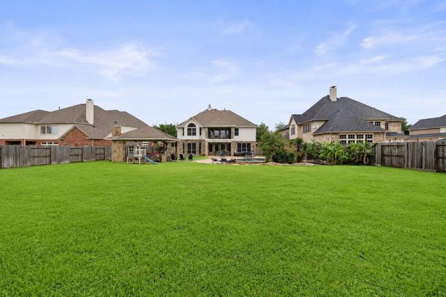26203 Ridgefield Park Lane, Cypress, TX 77433