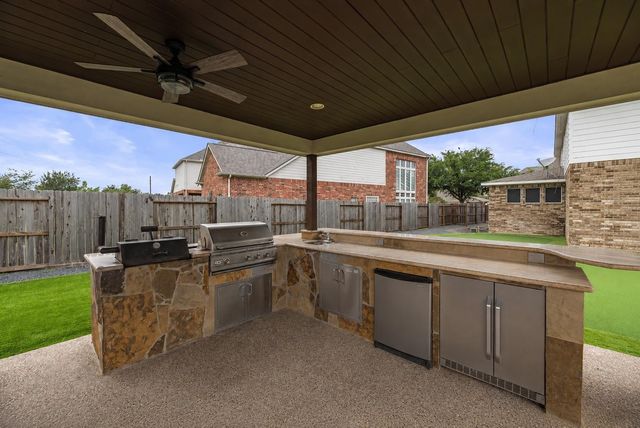 26203 Ridgefield Park Lane, Cypress, TX 77433