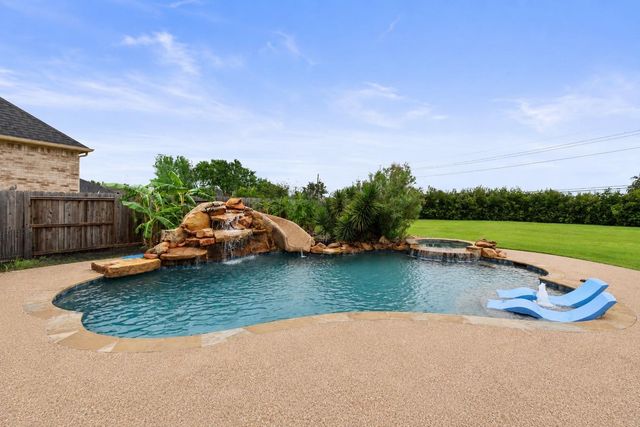 26203 Ridgefield Park Lane, Cypress, TX 77433