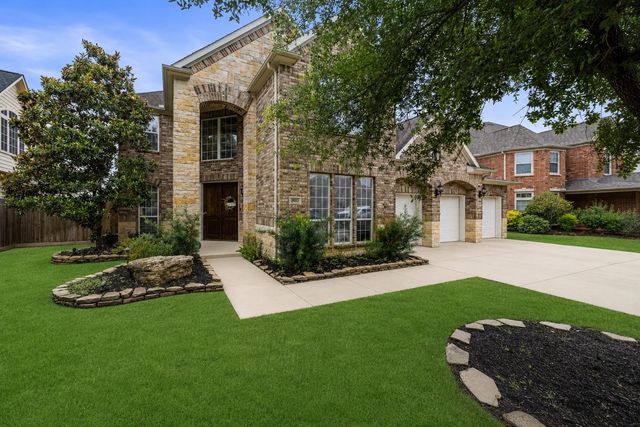 26203 Ridgefield Park Lane, Cypress, TX 77433