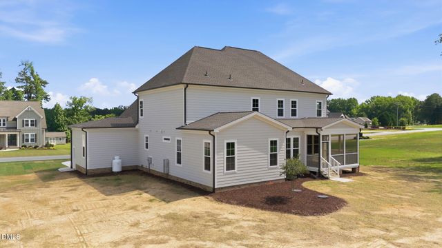 81 Lane Farms Way, Holly Springs, NC 27540