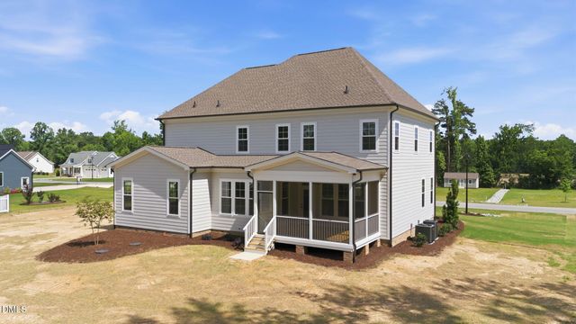 81 Lane Farms Way, Holly Springs, NC 27540