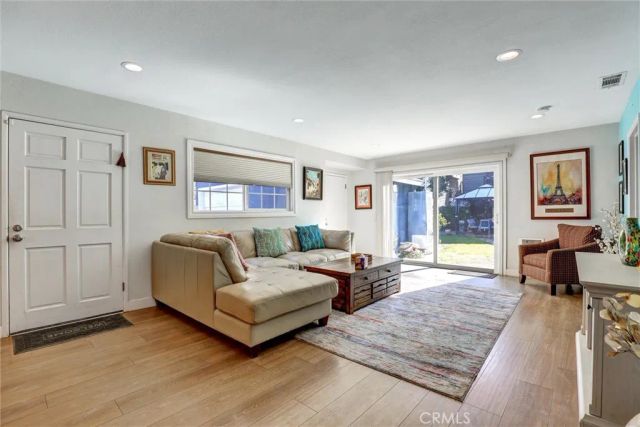 1626 E 6th, Long Beach, CA 90802