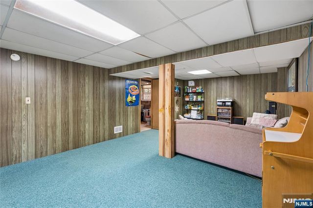 4 Dogwood Terrace, Wayne, NJ 07470