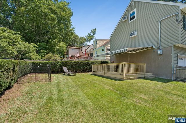 4 Dogwood Terrace, Wayne, NJ 07470