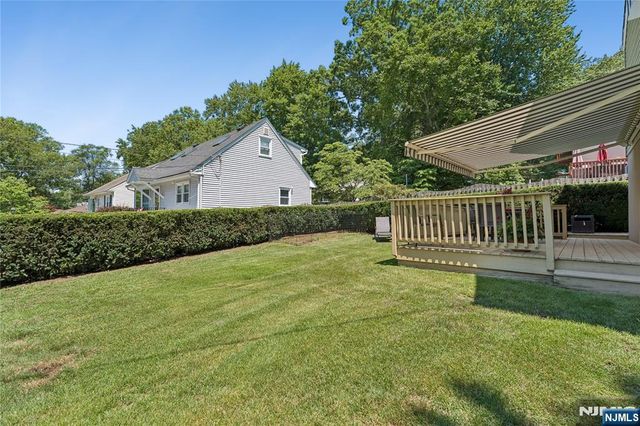 4 Dogwood Terrace, Wayne, NJ 07470