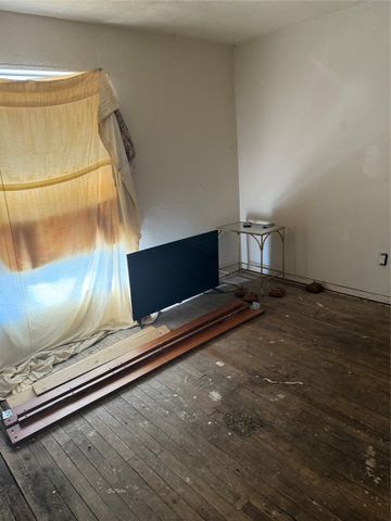 4701 Collins Avenue, Dallas, TX 75210