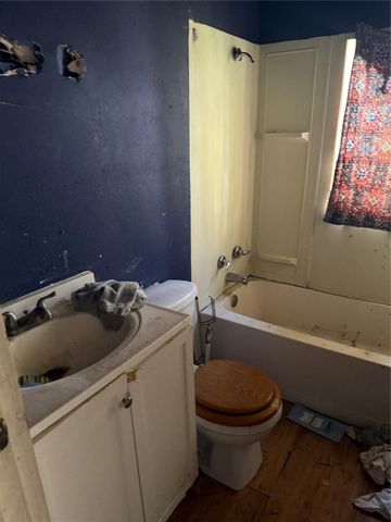 4701 Collins Avenue, Dallas, TX 75210