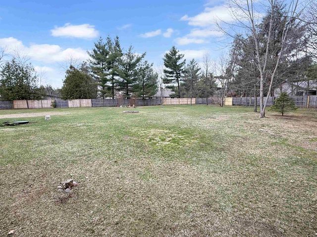 6811 ARBOR HAVEN LANE, Wisconsin Rapids, WI 54494