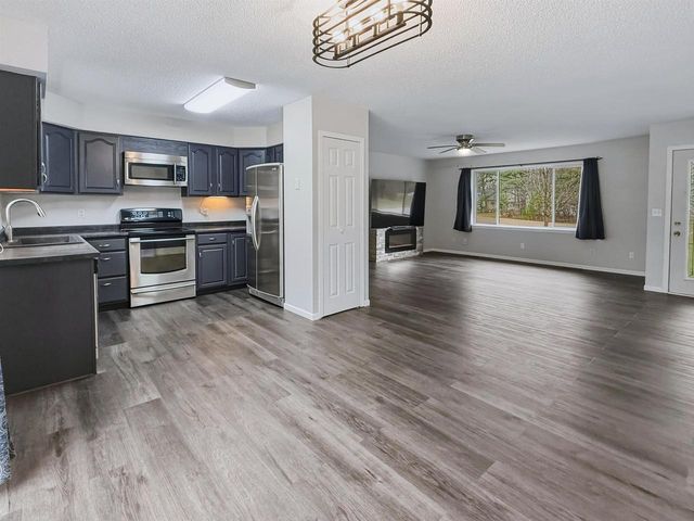 6811 ARBOR HAVEN LANE, Wisconsin Rapids, WI 54494