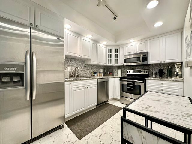 3450 S Ocean Boulevard 6150, Palm Beach, FL 33480