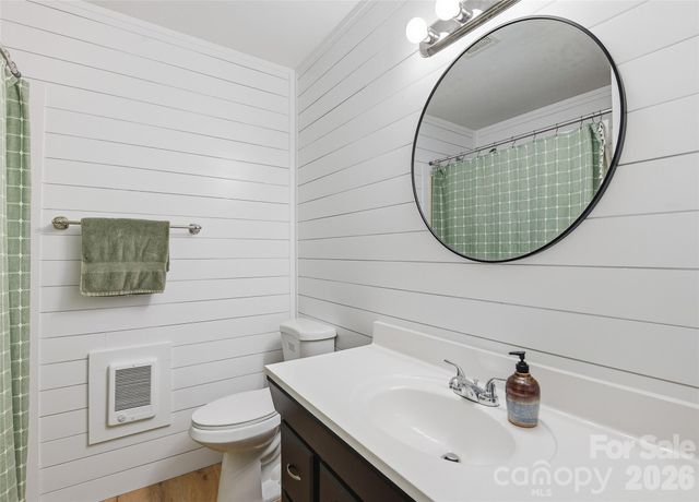 1296 N Country Club Drive, Cullowhee, NC 28723