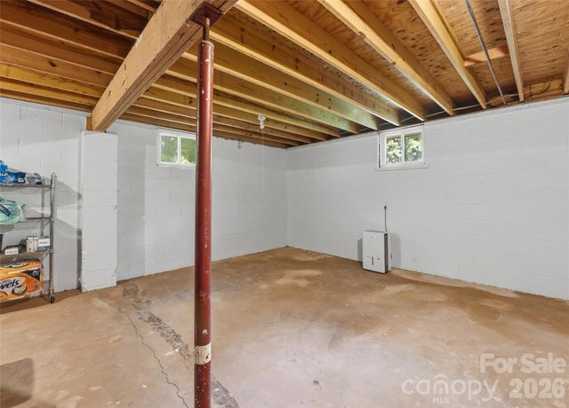 1296 N Country Club Drive, Cullowhee, NC 28723