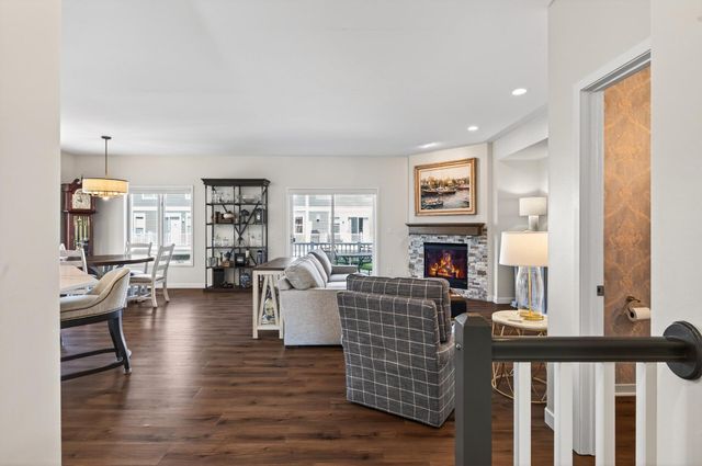 661 Sandstone Circle, Orono, MN 55356