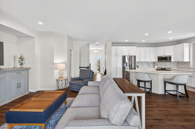 661 Sandstone Circle, Orono, MN 55356