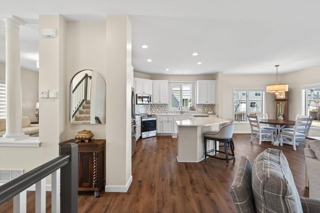 661 Sandstone Circle, Orono, MN 55356