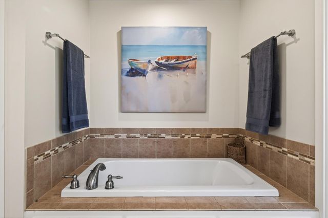 661 Sandstone Circle, Orono, MN 55356