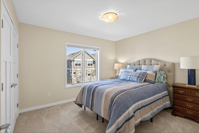 661 Sandstone Circle, Orono, MN 55356