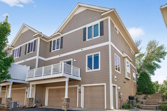 661 Sandstone Circle, Orono, MN 55356