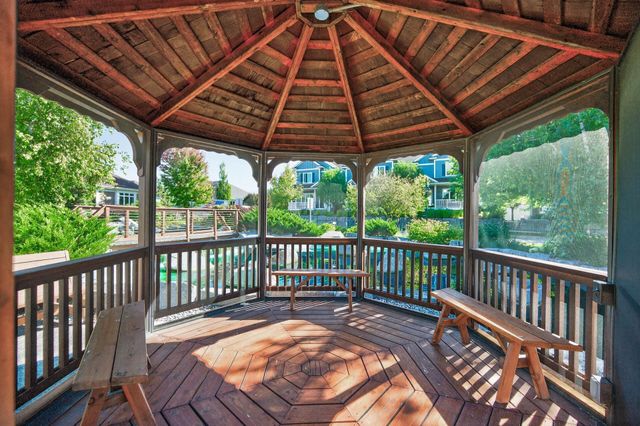 661 Sandstone Circle, Orono, MN 55356