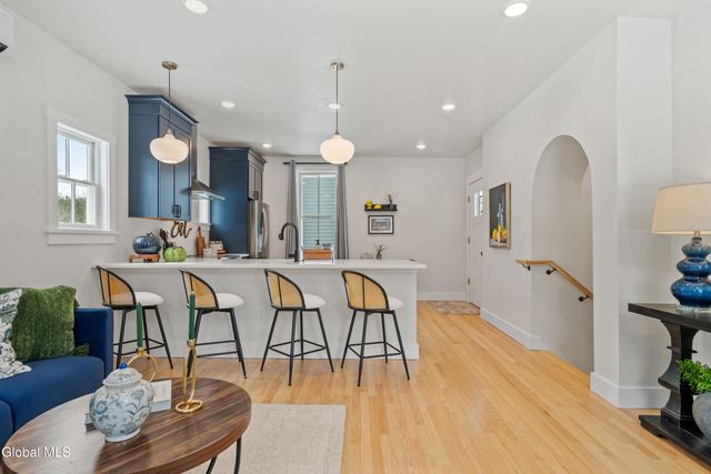 182 Excelsior Avenue 5, Saratoga Springs, Outside, NY 12866