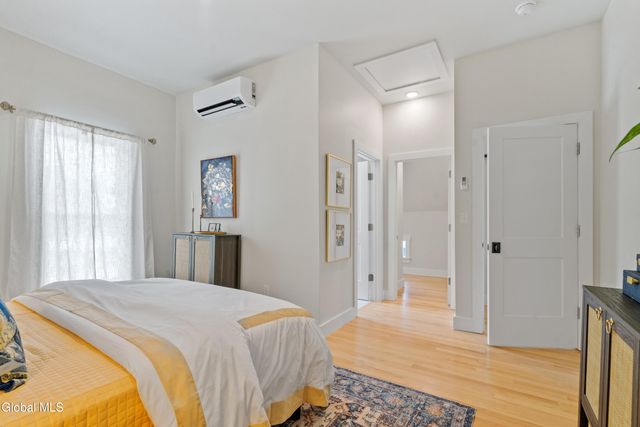 182 Excelsior Avenue 5, Saratoga Springs, Outside, NY 12866