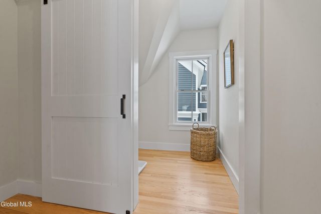 182 Excelsior Avenue 5, Saratoga Springs, Outside, NY 12866