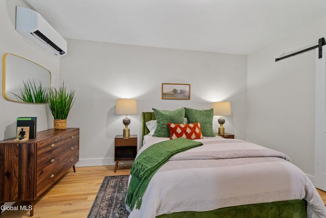 182 Excelsior Avenue 5, Saratoga Springs, Outside, NY 12866