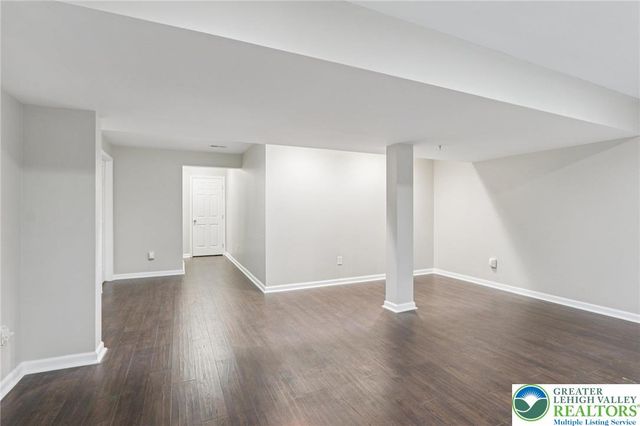 270 Milkweed Drive, Allentown City, PA 18104