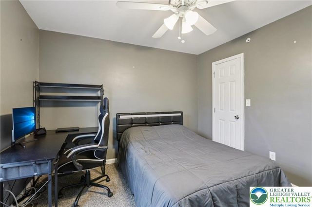 270 Milkweed Drive, Allentown City, PA 18104