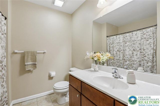 270 Milkweed Drive, Allentown City, PA 18104