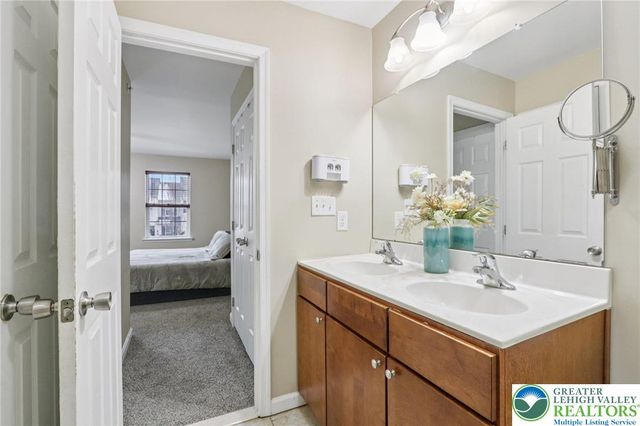 270 Milkweed Drive, Allentown City, PA 18104