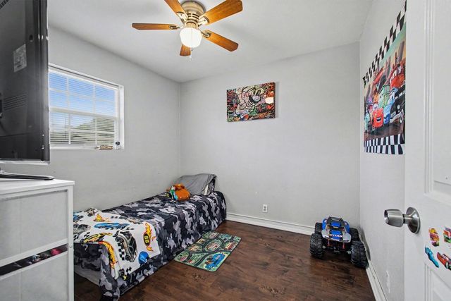 1418 Briarwood Drive, Mesquite, TX 75149