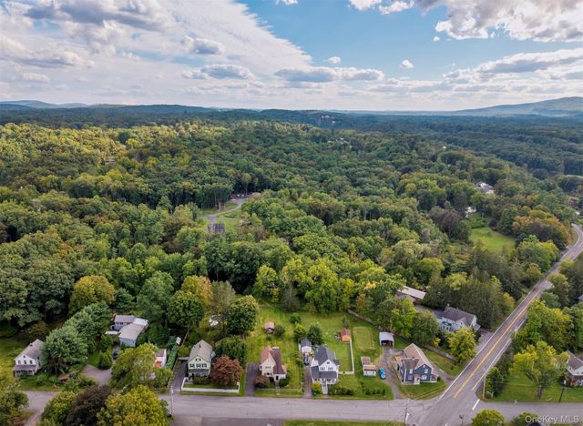 23 Maple Street, Esopus, NY 12471