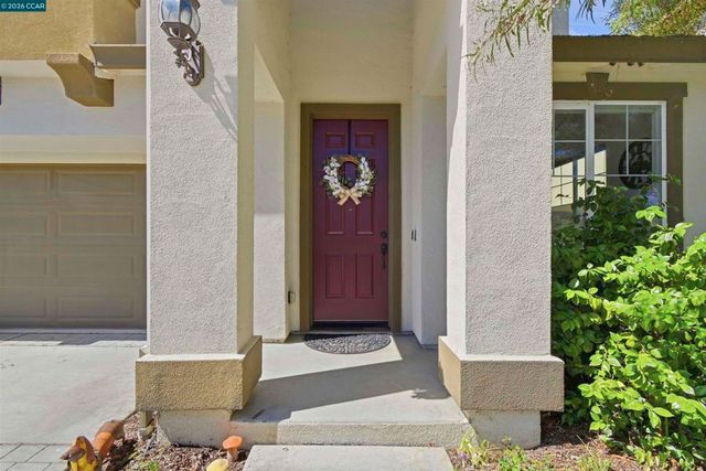 2129 Lariat Dr, Fairfield, CA 94534