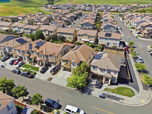 2129 Lariat Dr, Fairfield, CA 94534