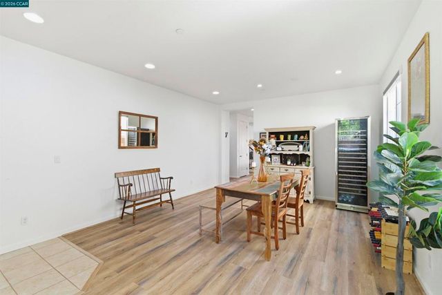 2129 Lariat Dr, Fairfield, CA 94534