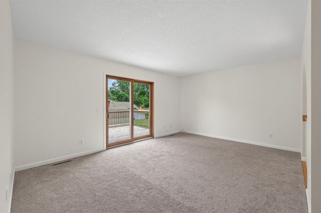 8116 122nd Lane N, Champlin, MN 55316