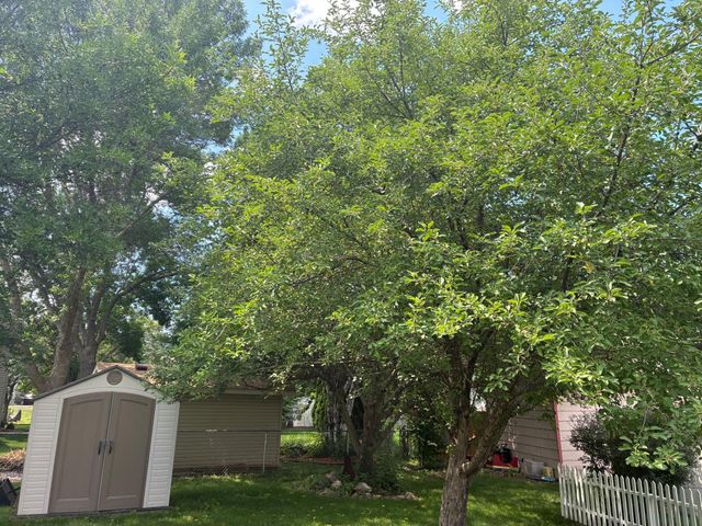 8116 122nd Lane N, Champlin, MN 55316