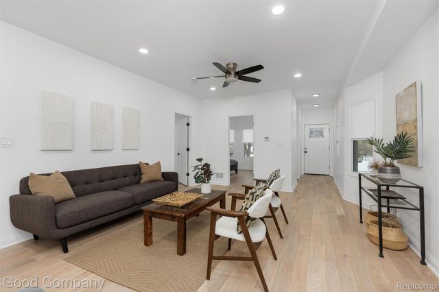 2143 Townsend Street, Detroit, MI 48214