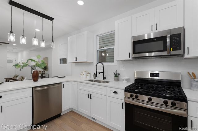 2143 Townsend Street, Detroit, MI 48214