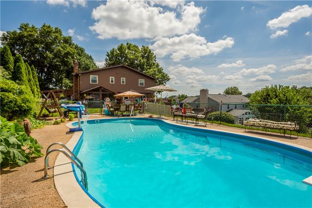 190 Delaware Trl, Peters Twp, PA 15367