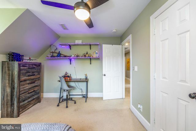 9 KING GEORGES GRANT, Fredericksburg, VA 22405