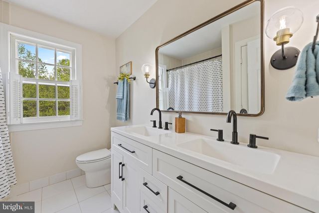 9 KING GEORGES GRANT, Fredericksburg, VA 22405