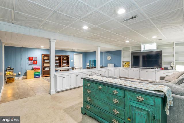 9 KING GEORGES GRANT, Fredericksburg, VA 22405